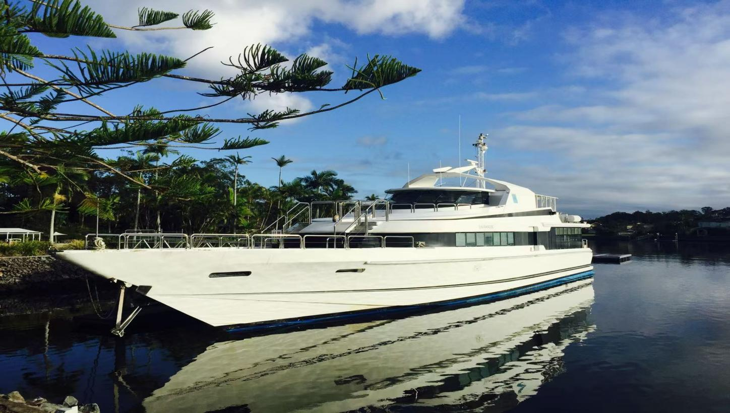 36.7m Yacht