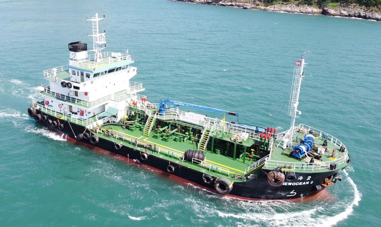 2350DWT Oil Tanker